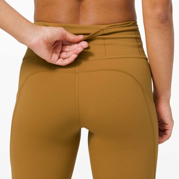 Lululemon Fast and Free High-Rise Tight - Picture 1 of 9